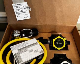 #167	New with Tage and Box Aqua Lung Made in France Leg3ND MBS New York Stage 3 Set Regulator Pack w/Octo & Hoses MBS Serial #MC42683	 $600.00 