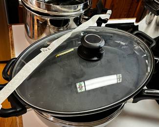 #102	UltrexII Set of Cookware - 8 pc set	 $60.00 