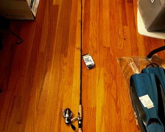 #201	Pflueger Monarch onSP25 Spinning combo Set not New with Tage	 $55.00 