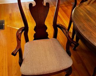 #1	dining room table with 8 chairs and 2 leaves - 66-96x42x29	 $275.00 