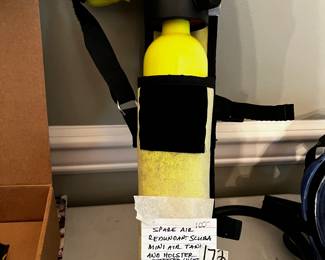 #172	Spare Air Redundant Suba Mini Air Tank and Holster - Untested /Used	 $100.00 