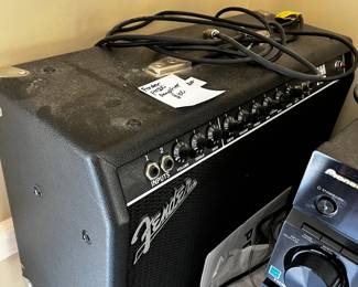 #125	Fender Amplifier - FM210	 $100.00 