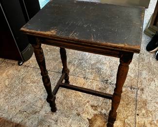 #123	Antique Wood Table (as is finish) - 18.5x12.5x29	 $20.00 