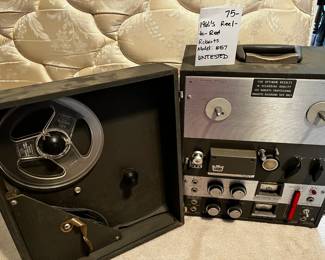 #219	1960s Reel to Reel Roberts Model #67 Untested	 $75.00 