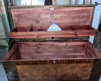 Lane Cedar Chest