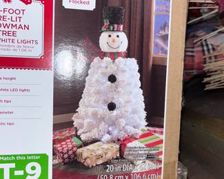 Snowman Tree