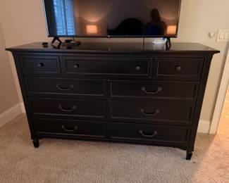 Stanley Dresser 68 x 20 x 43H