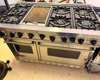 Viking Professional gas stove - 6 burners, 2 ovens and griddle - 48 x 29