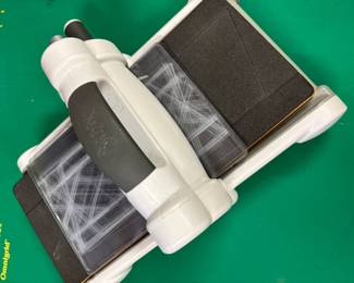 Sizzix die cut machine