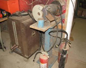 arc welder and grinder
