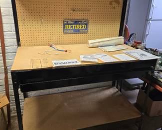 Metal workbench