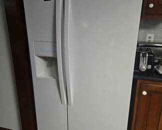 Whirlpool refrigerator