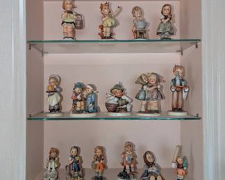 figurines
