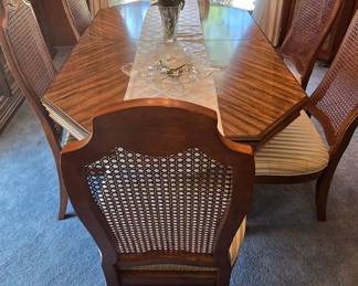 Dining Table with 6 Chairs and 2 Leaves