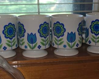 Midcentury Mugs