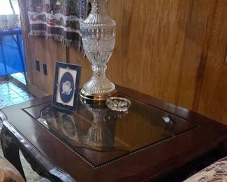 End Table - Crystal Lamp