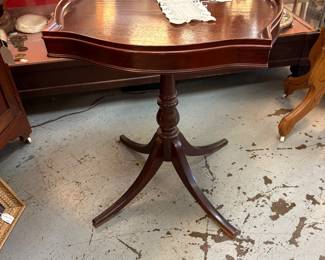 Beautiful Mahoghany Side Table