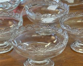 Wonderful vintage sherbert footed bowls