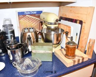 196Kitchen