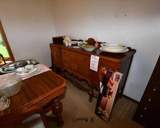 036Dining Room