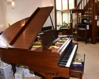 137Dining Room