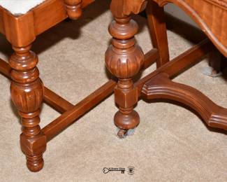 069Dining Room