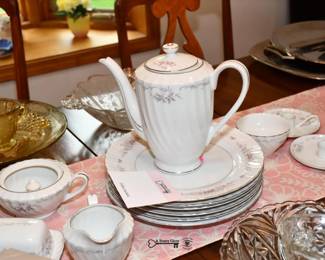 083Dining Room