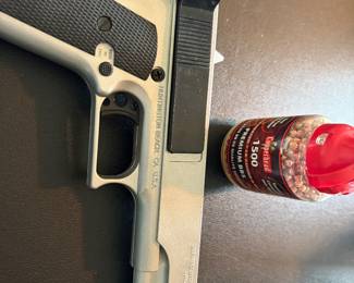 Marksman Repeater BB .177 cal