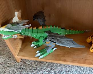 Walking dragon toy