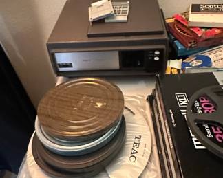 Argus Automatic Slide Projector