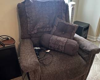 Oversized Recliner Armchair with Decorative Pillows