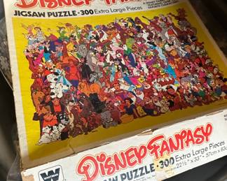 Disney Fantasy Jigsaw Puzzle - 300 Extra Large Pieces