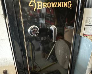Browning Medallion Series Gun Safe