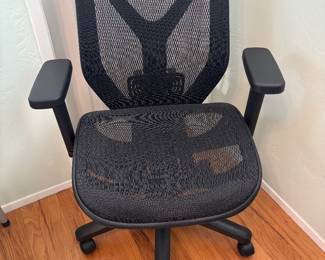 Comfortable office chair 