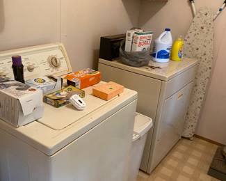 Yes, the washer and dryer are for sale in this one!