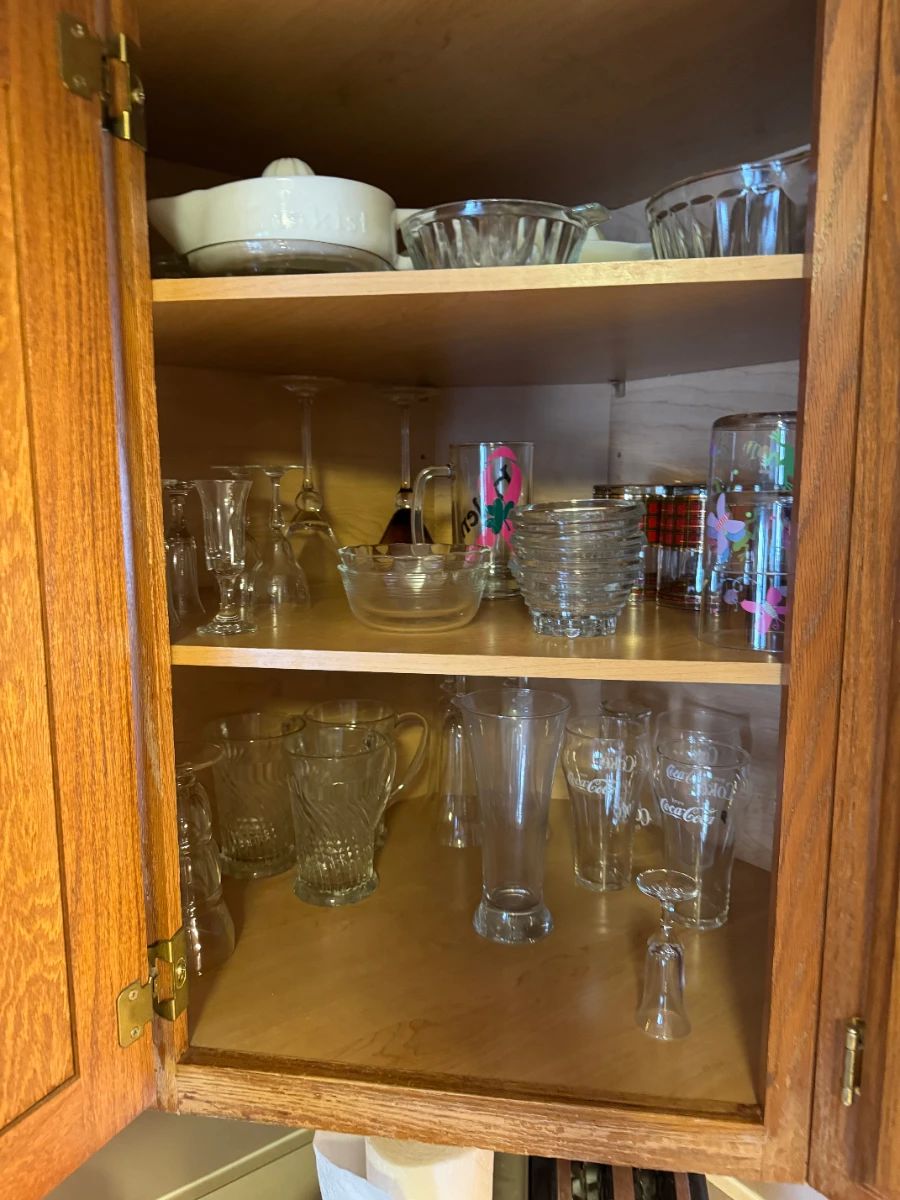 Barware; glass citrus juicer