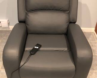 New Recliner Lift Chair 