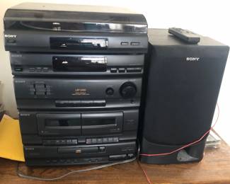 Sony LBT-D150 Stereo System including turntable