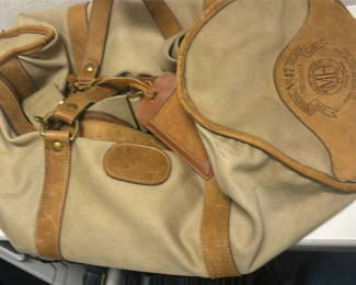Lot 159: Ghurka Original No. 47 The Cargo II Canvas and Leather Bag