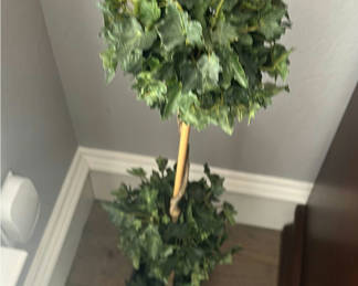 Lot 84: Decorative Potted Plants and Floral Vase