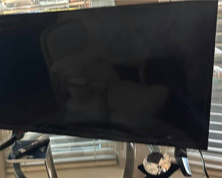 Lot 172: Insignia LCD Television with Remote and Creative Speaker