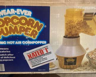 Vtg. Popcorn Popper in Box