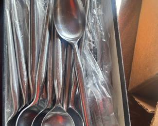 'Comet' Flatware Set