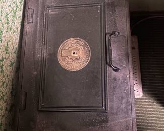 Antique Fire Safe