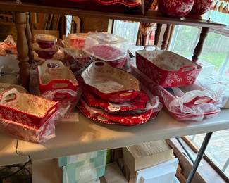 Temp-tations Servig Pieces 