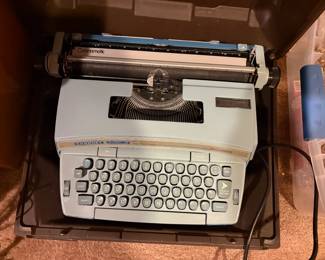 Vintage Electric Typewriter 