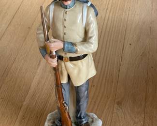 North Carolina 1862 Figurine (Royal Crown)