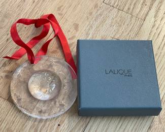 Lalique Crystal Christmas Ornament W/ Box Collection
