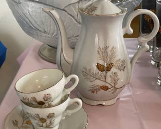 Teapot & Teacup Set