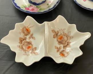 Vintage Leaf Shaped Floral Patterned Decorative Handled Dish By Mitterteich (Germany)